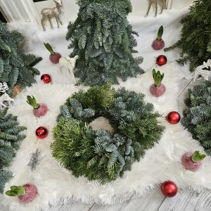 Coronită Crăciun din brad mix - Decor festiv pentru casa ta în perioada sărbătorilor de iarnă